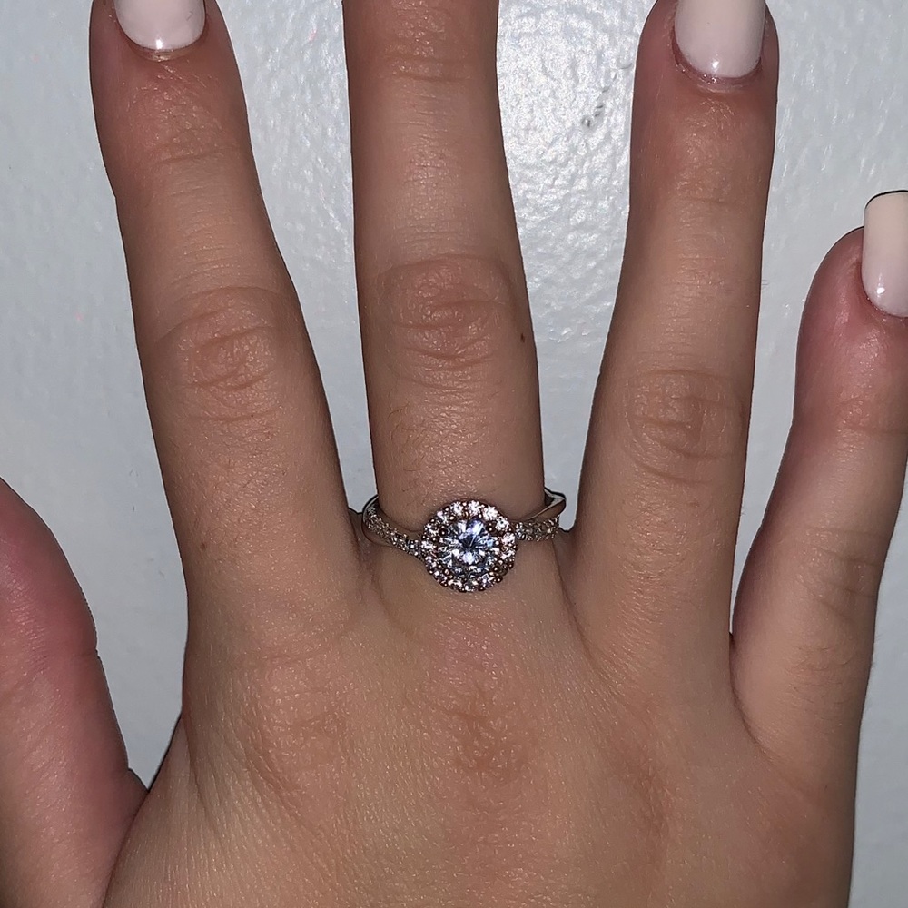 New Gold Plated Size 6 Ring